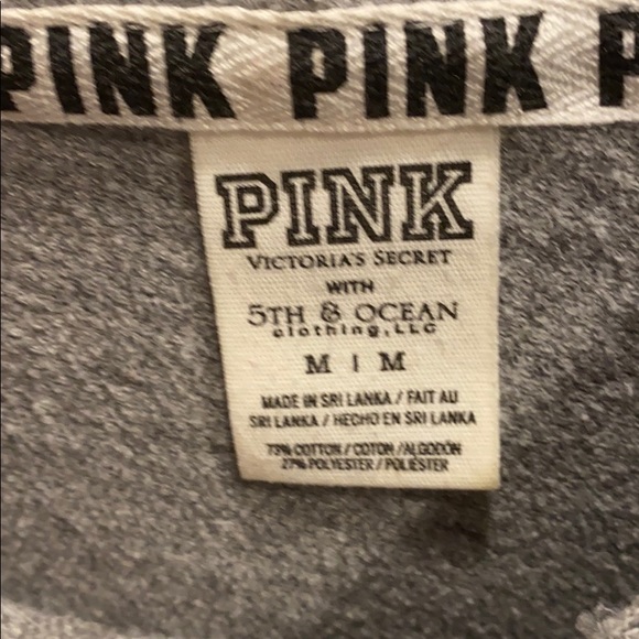 PINK VS PURDUE LONG SLEEVE HOODED - Picture 2 of 3